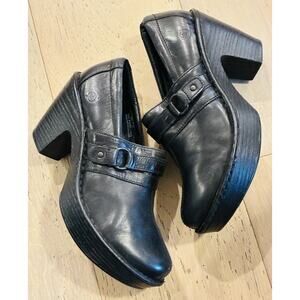 Born Dollie D14403 Black Leather Chunky Block Heels Clogs Mules Shoes Size 8.5